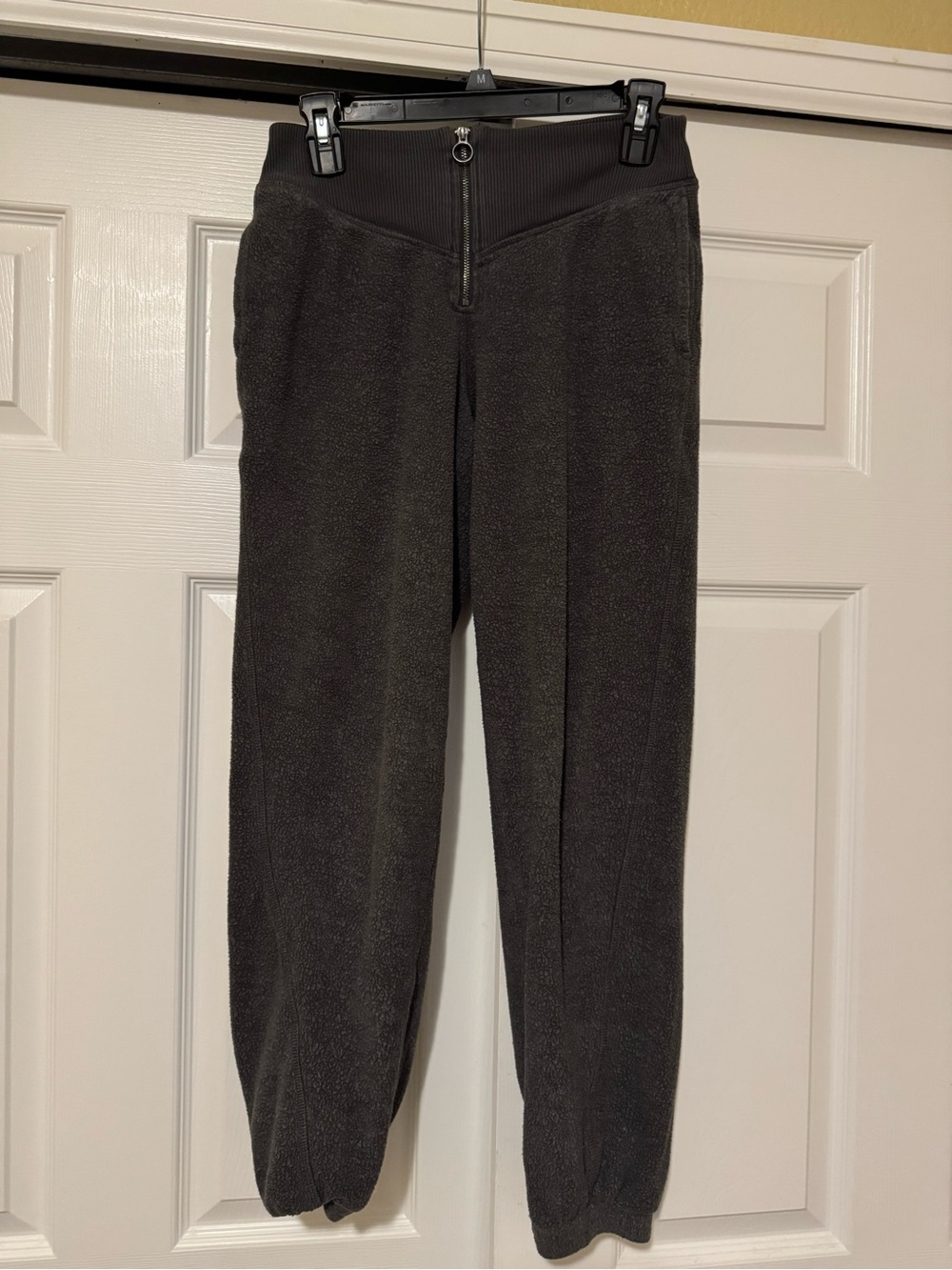 Aerie Women's Charcoal Grey  Pull-On Textured Jogger Pants